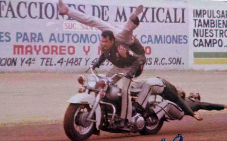 Harley-Davidson, la leyenda Polis2